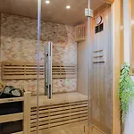 Quintinha Sao Martinho Luxury 2 Padrao With Sauna בית נופש