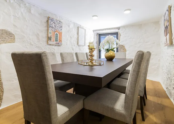 Quintinha Sao Martinho Luxury 2 Padrao With Sauna فيلا دو كوندي