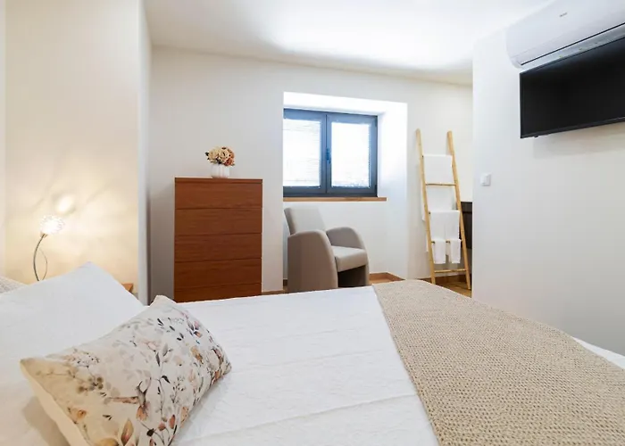 Quintinha Sao Martinho Luxury 2 Padrao With Sauna فيلا دو كوندي